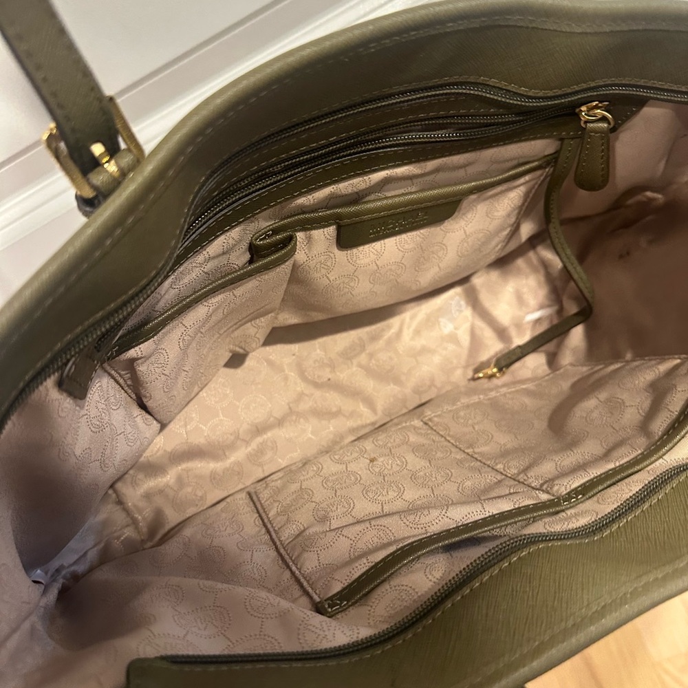 Michael Kors Dark Green Tote Bag - Picture 3 of 5